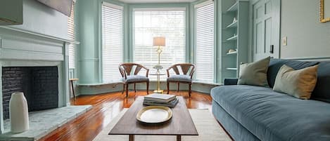 Klassiek appartement | Woonruimte