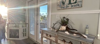 Newly Renovated Fish Camp, Private Boat Dock,   Fire Pit 