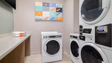 Ruang laundry