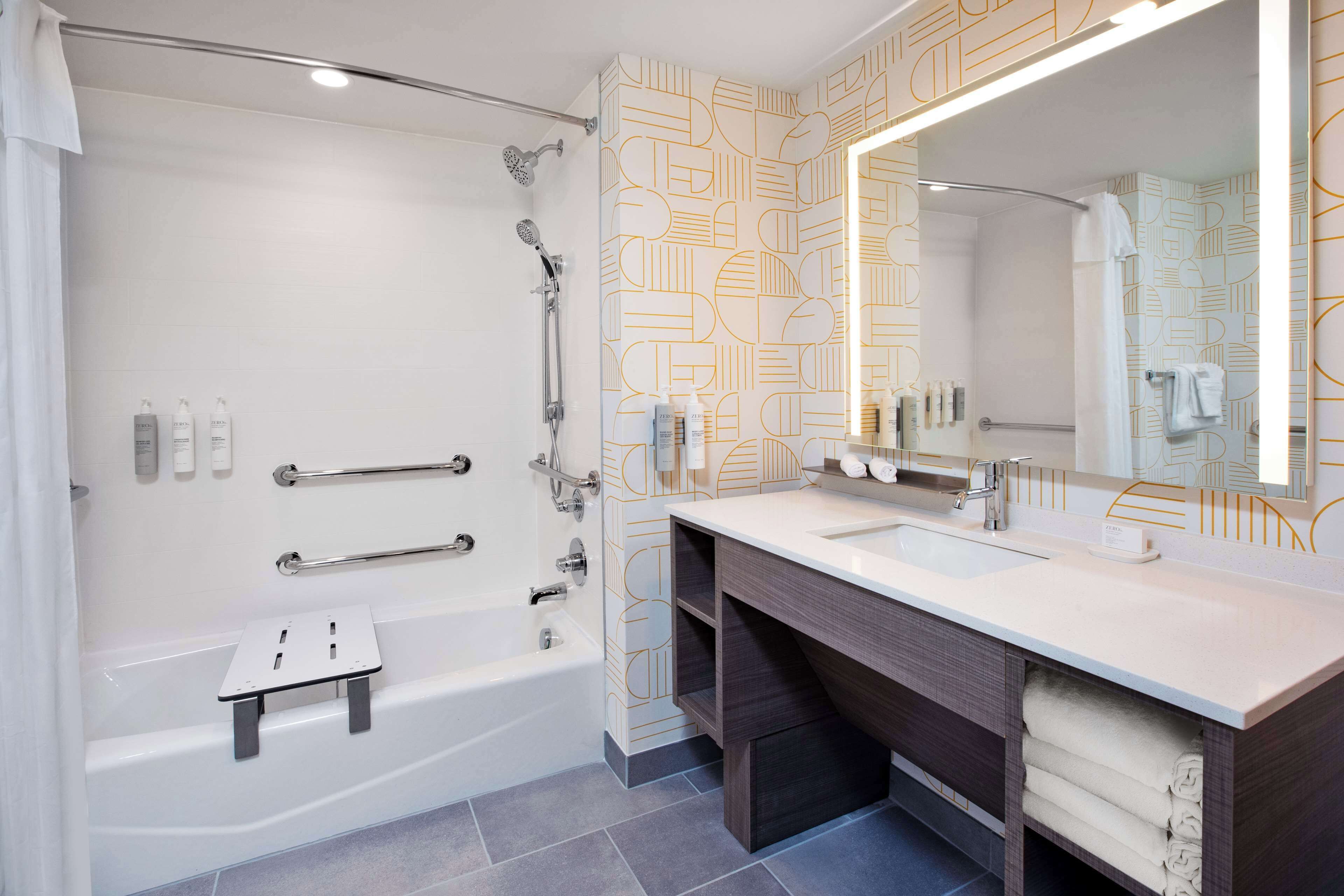 Foto - Home2 Suites By Hilton Grand Rapids Northeast