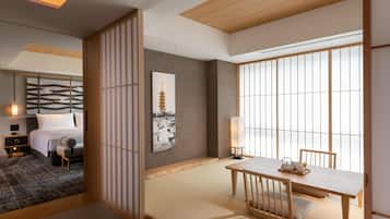 King Kyoto Suite Executive Lounge Access | Living area | 55-inch LCD TV with digital channels