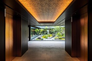 Lobby - Hilton Kyoto (Kyoto)