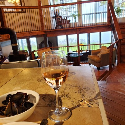 The Cliffside Inn