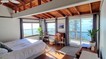 The Lookout Suite