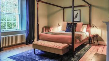 Premium bedding, down duvets, pillow-top beds, minibar