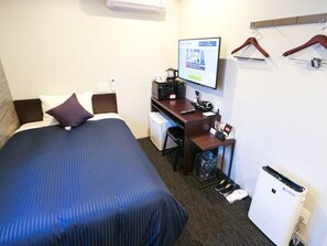 Room - HOTEL LiVEMAX Tokyo Kanda-Ekimae (Tokyo)