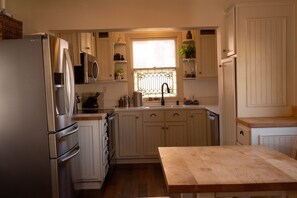 Fridge, oven, stovetop, dishwasher - Best Location in Golden Artistic Magical Setting (Golden)