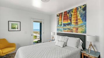 2 slaapkamers, een strijkplank/strijkijzer, internet, beddengoed