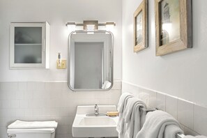 Hair dryer, towels