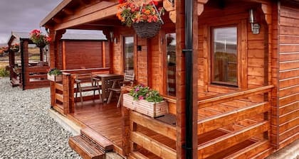 Harlosh Log Cabins, Cabin No 2