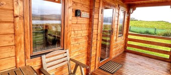 Harlosh Log Cabins, Cabin No 2