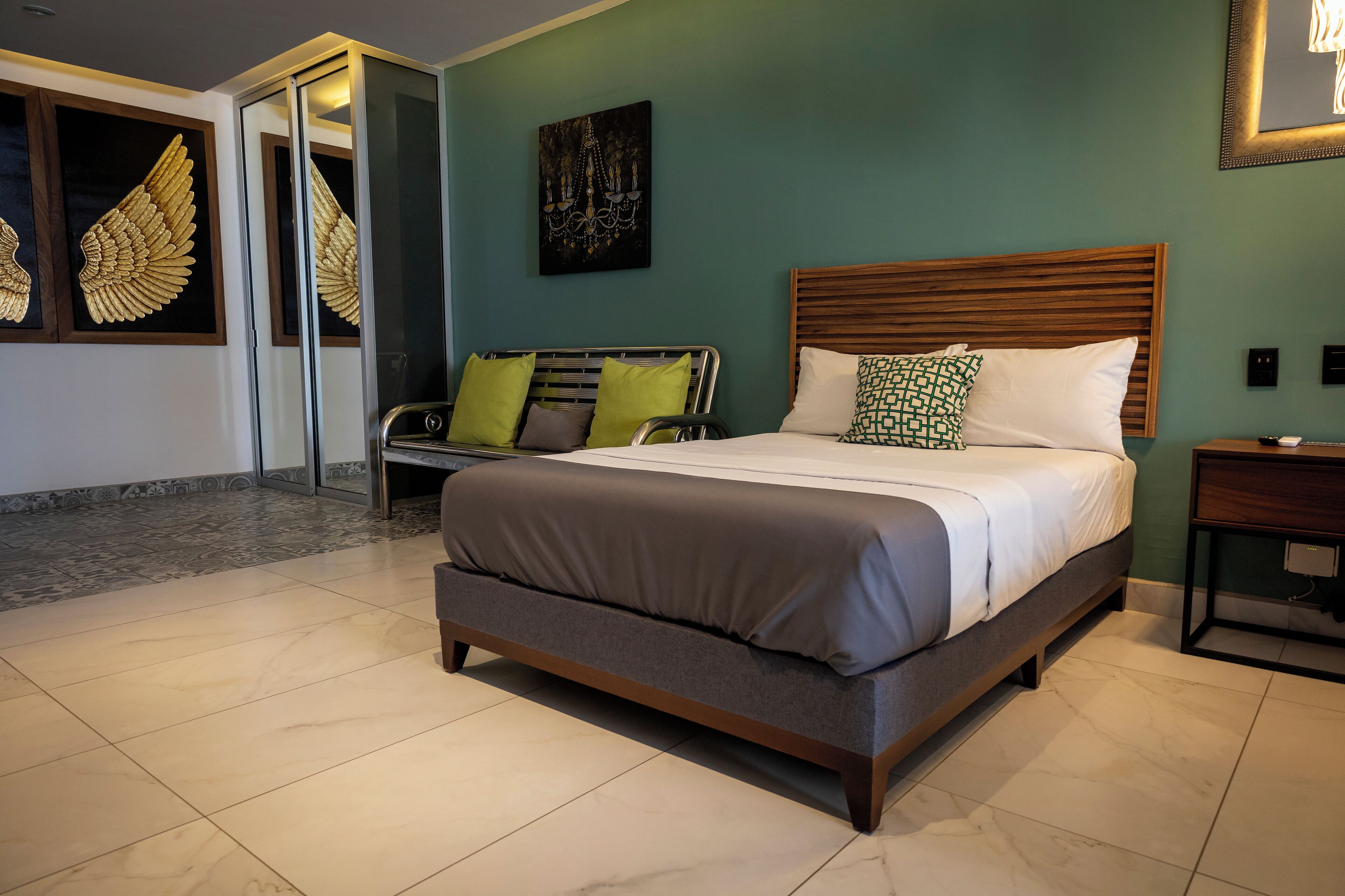 Habitación doble clásica | Caja de seguridad en la habitación y wifi gratis 