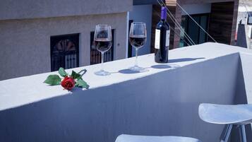 Deluxe Double Room | Terrace/patio