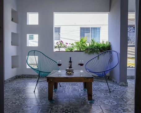 Caja de seguridad en la habitación y wifi gratis