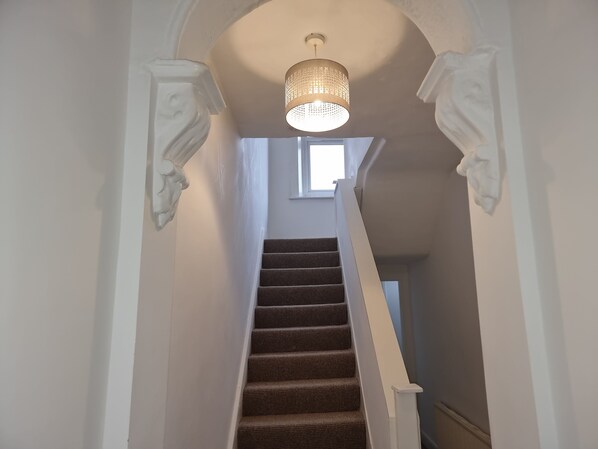 Interior - Whitby Elegance Free Parking, Near Metro and bus station (North Shields)