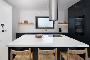 Villa | Private kitchen | Oven, dishwasher, espresso maker, toaster - Santorini Vinery House  (Santorini)