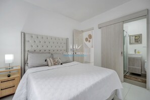 3 Schlafzimmer, Bügeleisen/Bügelbrett, WLAN, Bettwäsche