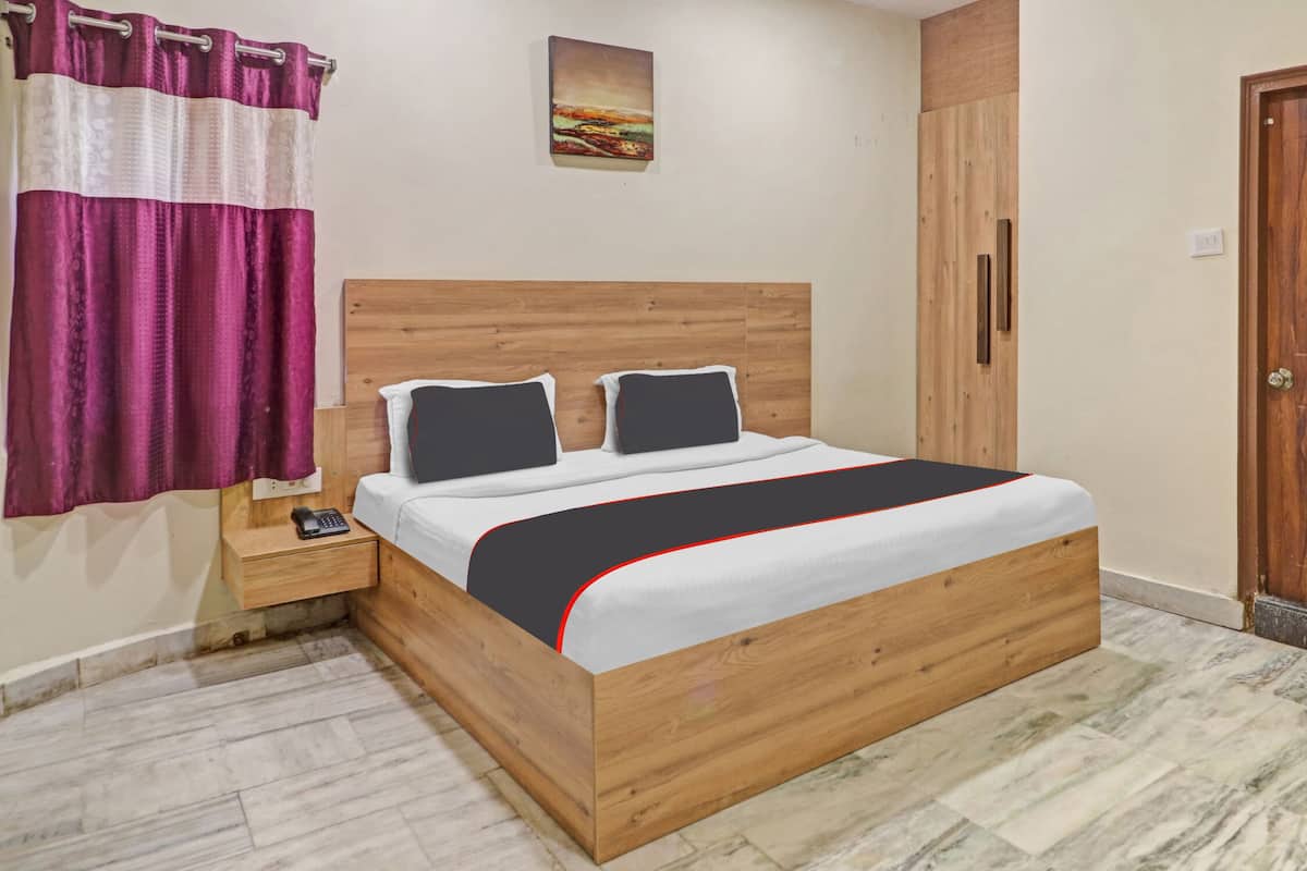 Classic Room | 1 bedroom, bed sheets
