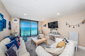 TV - Unobstructed Sunsets at Gulf Shores in Indian Shores 7th Floor 2/2 condo~ GFS709 (Indian Shores)