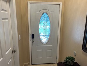 Interior - Beautiful Modern 3 BR House - Downtown Orlando (Orlando)