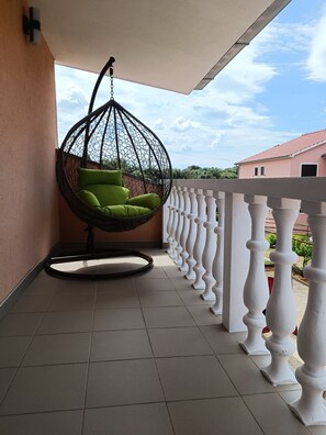 Terrace/patio - Neue Ferienwohnung Maxima Kroatien Dalmatientop (Sukošan)