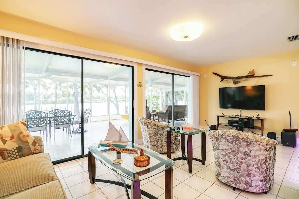 智能電視、 辦公室