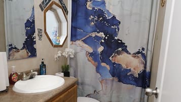 Handdoeken, zeep, shampoo, toiletpapier