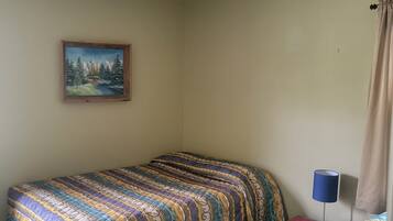 2 bedrooms, free WiFi, bed sheets, wheelchair access
