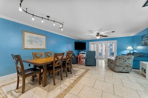 Townhome, Multiple Beds (135 Grande Island Blvd) | Dining