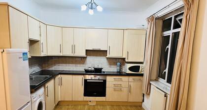 One Bedroom Flat / Apartment