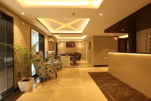 Peis, PC-skjermer og printere