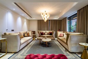 Peis, PC-skjermer og printere