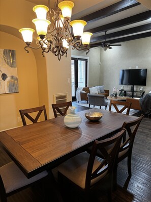 Dining - Home Away from Home (Houston)