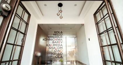 A03 SUPER CITY SUITE AT PLAZA ACEQUIA