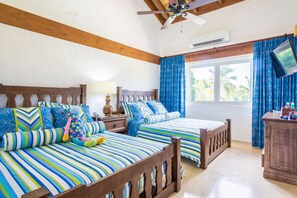 10 bedrooms, WiFi, bed sheets