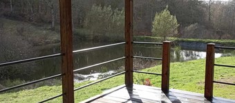 Cabane Maxi Tiny, Gite et Chambres au Calme en Lisière de Forêt Avec Étang Pêche