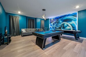 House | 9 bedrooms