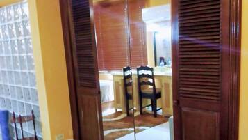 Smart TV, books, printers