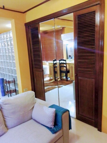 Cozy Studio Apart.,Free Airport pickup/dropoff