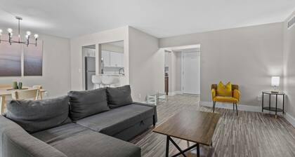 Stunning Stay in Rochester Hills