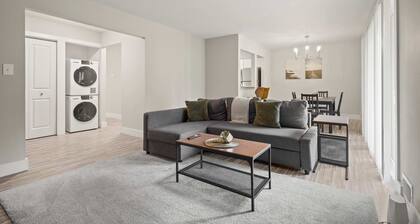 Modern Comfort in Rochester, Perfect Getaway