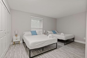 2 chambres, bureau, fer et planche à repasser, Wi-Fi