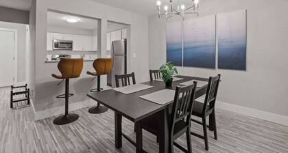 The Ultimate Rochester Getaway Cozy & Inviting