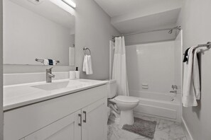 تجهيزات دش، مجففات شعر، مناشف