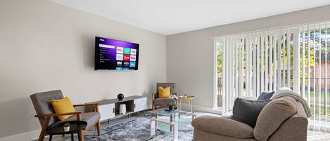 Televisión y oficina