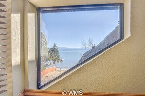 Interior - Lake/Beach Front Resort- Pool, Hot Tub, BBQ #27 (Tahoe Vista)