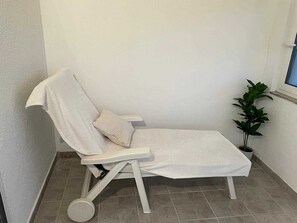 Luokittelematon kuva, 3 kautta 15, painike