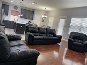 TV connectée, cheminée