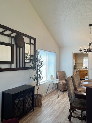 تناول الطعام