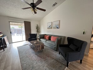 تلفزيون ذكي، كُتُب